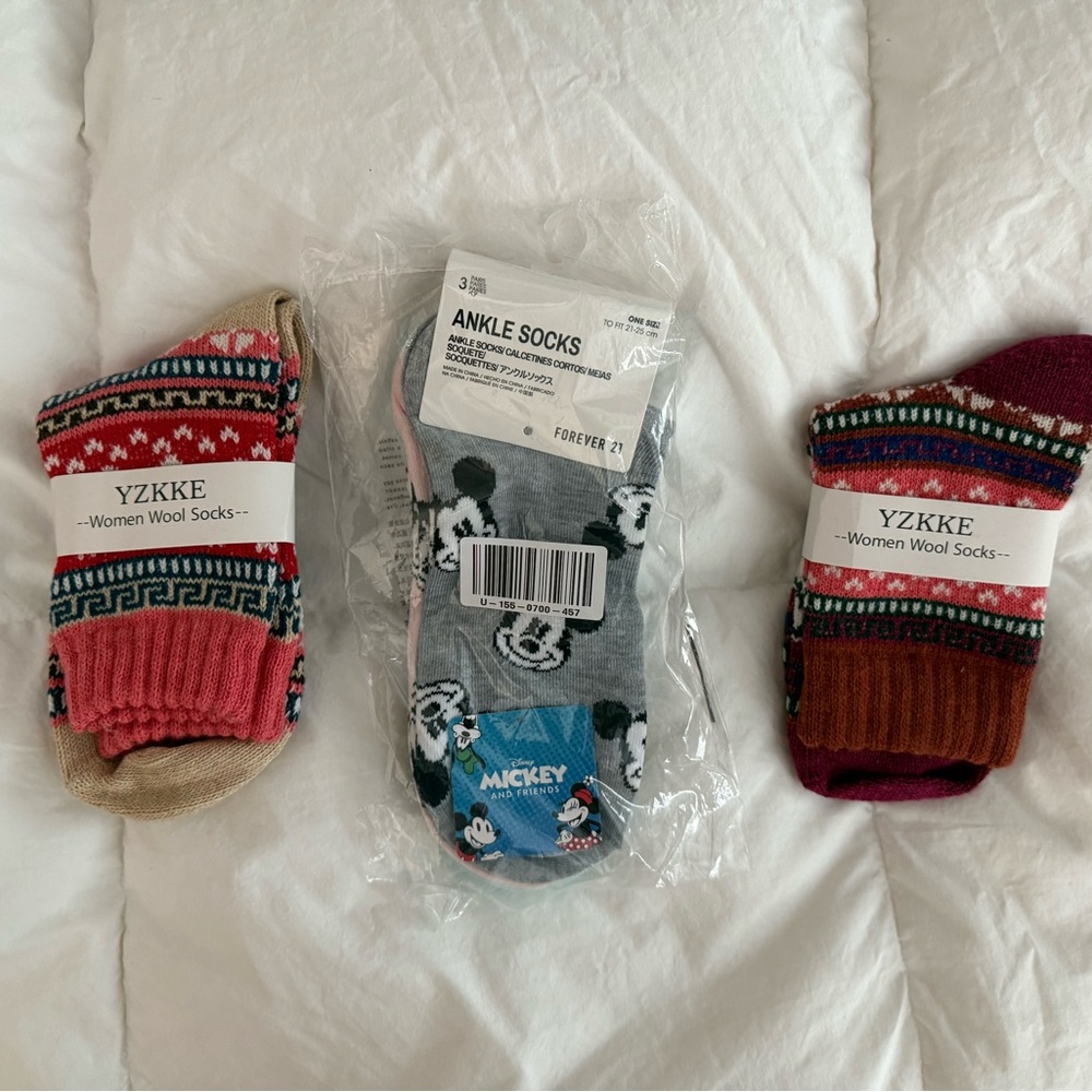 Lot of 5 socks